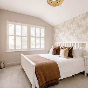 Kamer met een King Size Bed